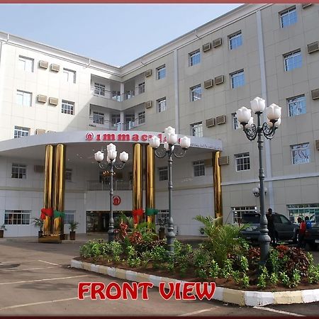 Immaculate Royal Int'L Hotel Owerri Dış mekan fotoğraf