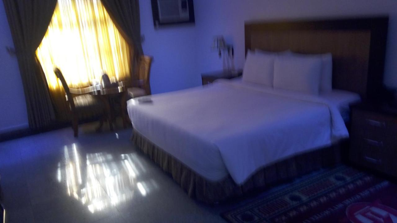 Immaculate Royal Int'L Hotel Owerri Dış mekan fotoğraf