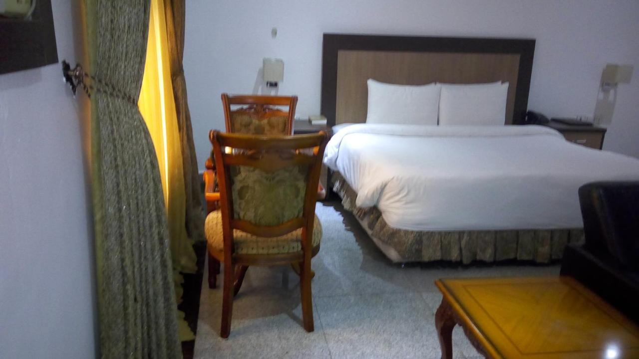 Immaculate Royal Int'L Hotel Owerri Dış mekan fotoğraf